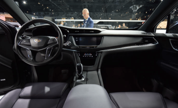 2023 Cadillac XT5 Drivetrain, Price, and Release Date