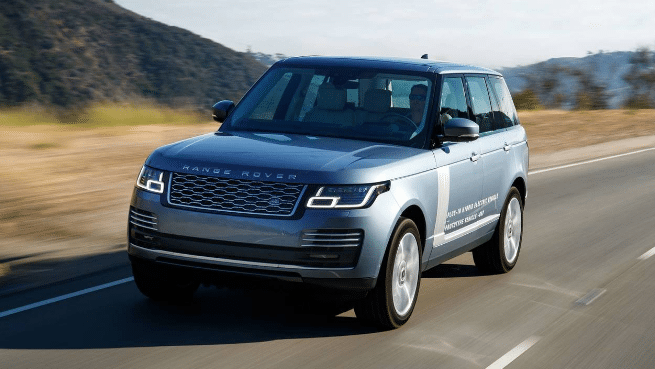 2025 Land Rover P400e Specs, Rumors, and Price