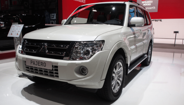 2023 Mitsubishi Pajero Redesign, Interiors, and Release Date